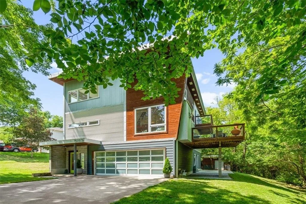A Contemporary Home in Overland Park, KS - $899,999