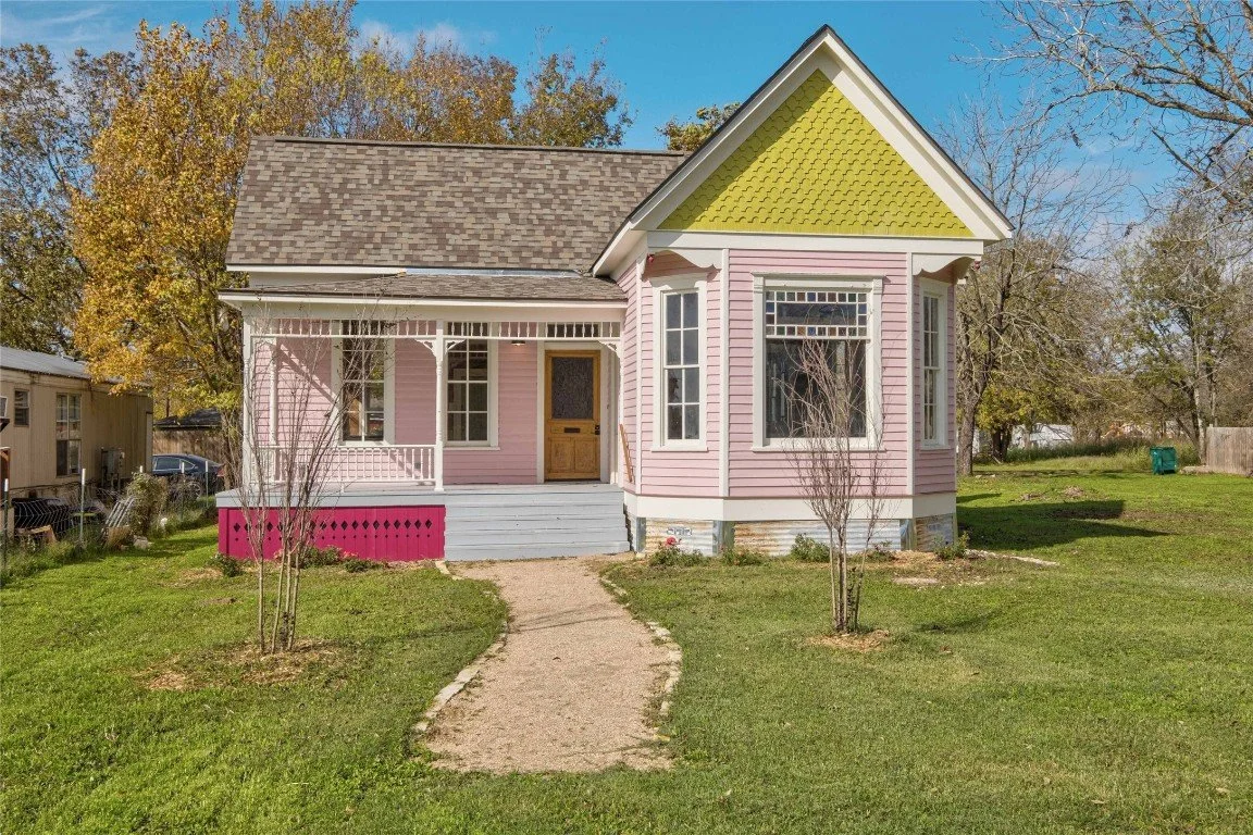 A Remodel in Smithville, TX - $350,000