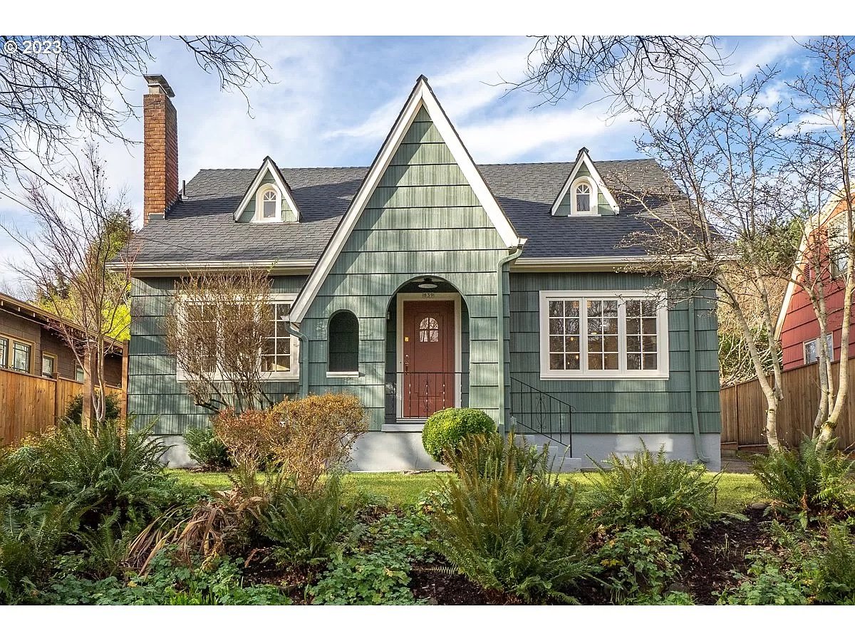 A 1927 Tudor  in Portland, OR - $1,234,000