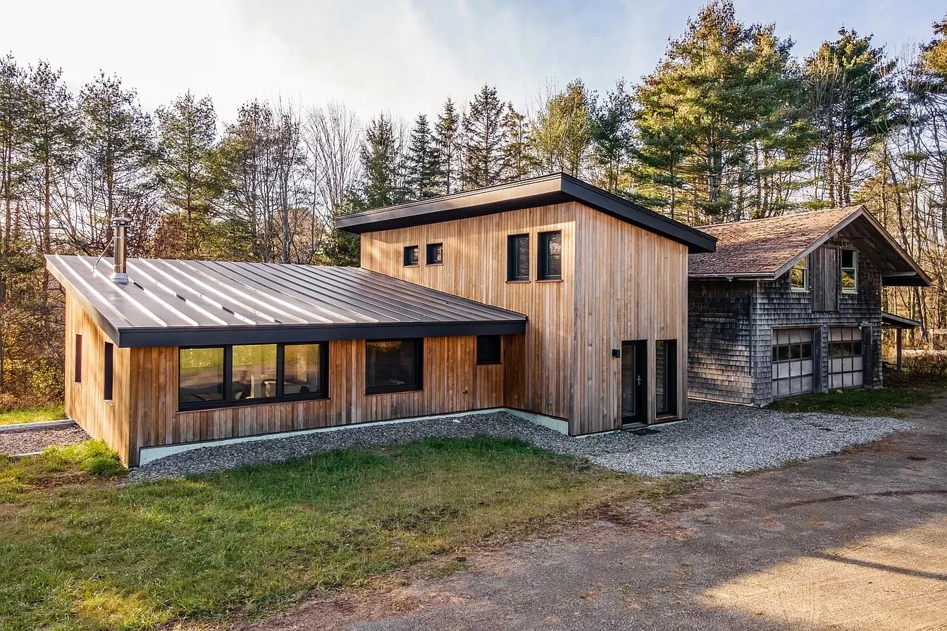 21 Acres in Belfast, ME - $850,000