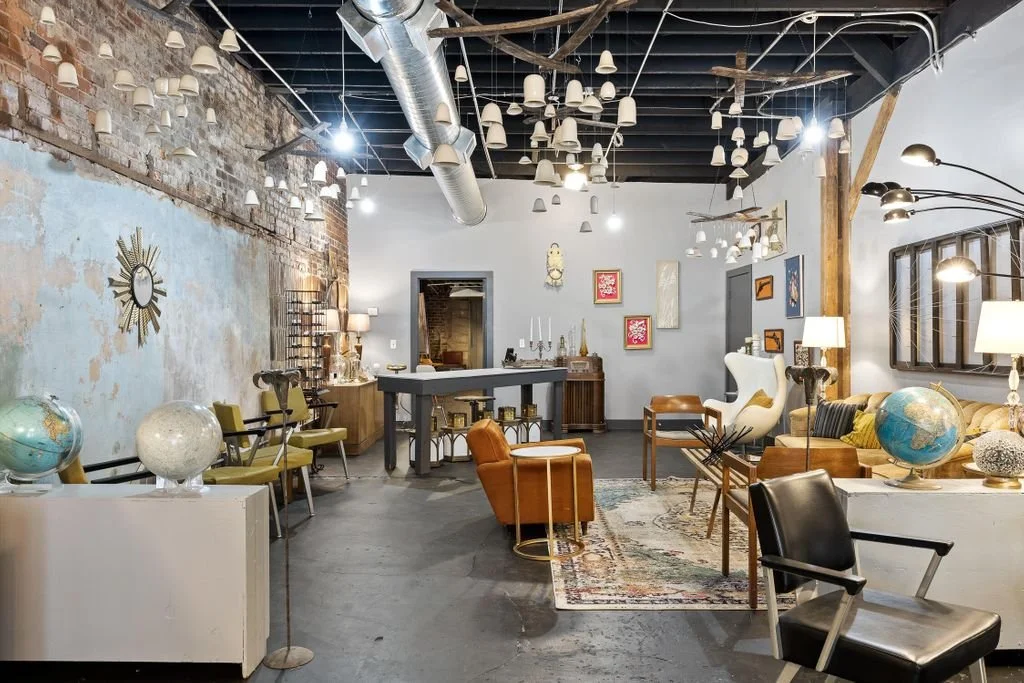 A Former Restaurant in Chattanooga - $695,000
