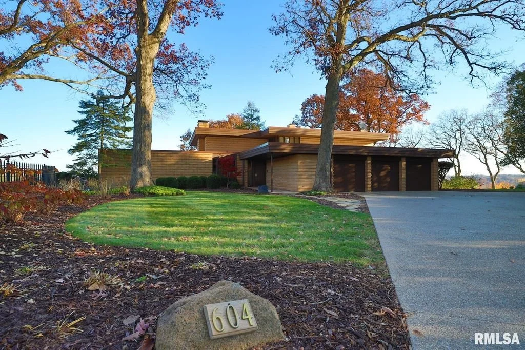 A Verkler &amp; Tinsman Design - $849,000