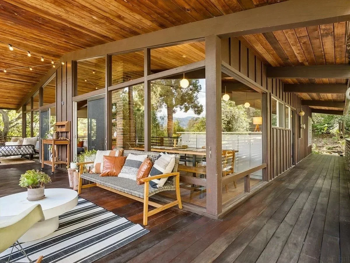 A Mid-Century Home in Ojai, CA - $2,950,000