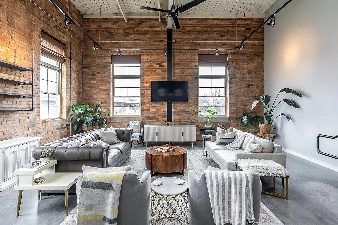 A Loft in a 1940's Tobacco Barn - $250,000