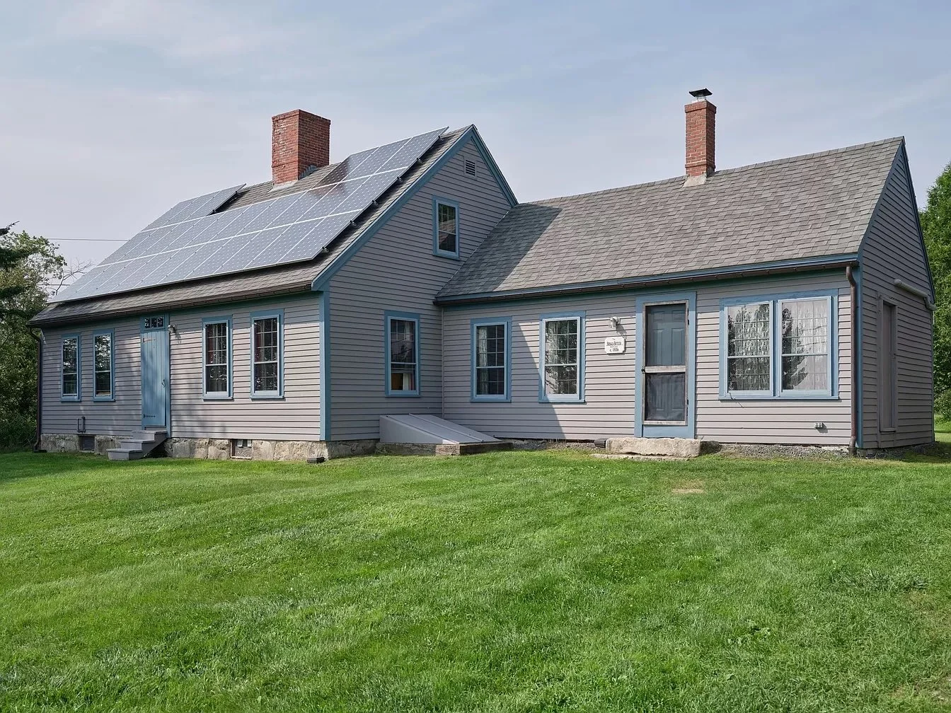 An 1816 Cape in South Thomaston, ME - $495,000