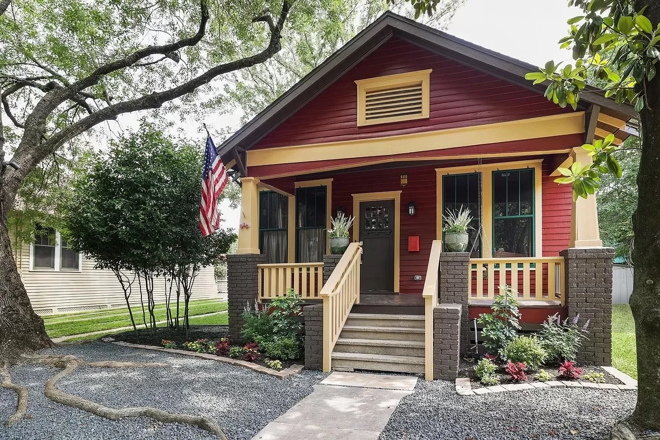 A 1920's Bungalow in Houston - $1,275,000
