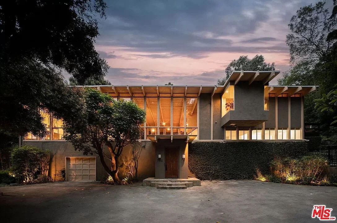 A Vernon F. Duckett Design in L.A. - $4,850,000