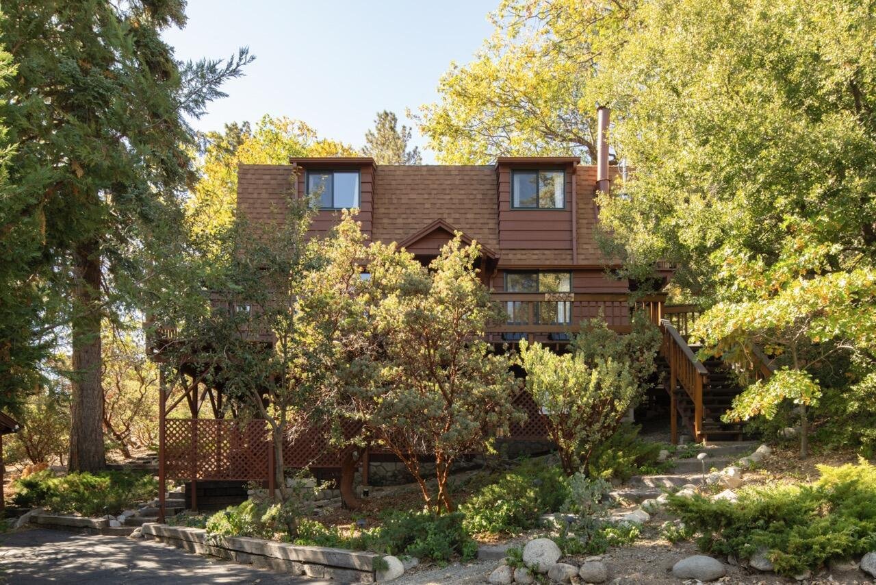 A Cabin in  Idyllwild, CA - $499,000