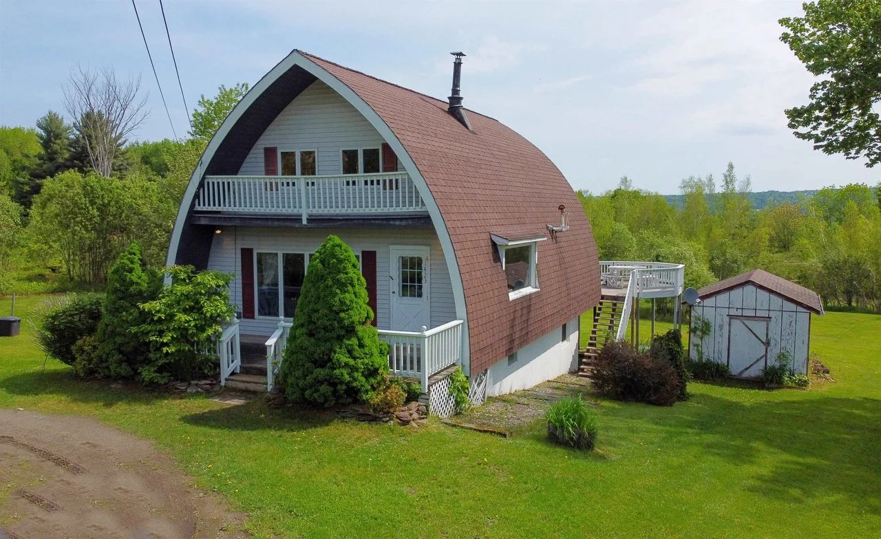 Over an Acre in Troy, VT - 299,000