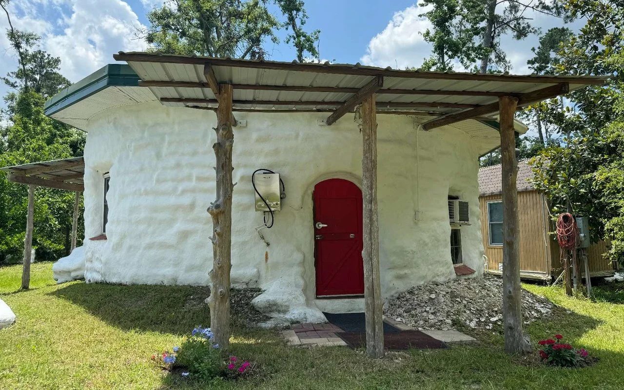 A Super Adobe Build in Live Oak, FL - $135,000