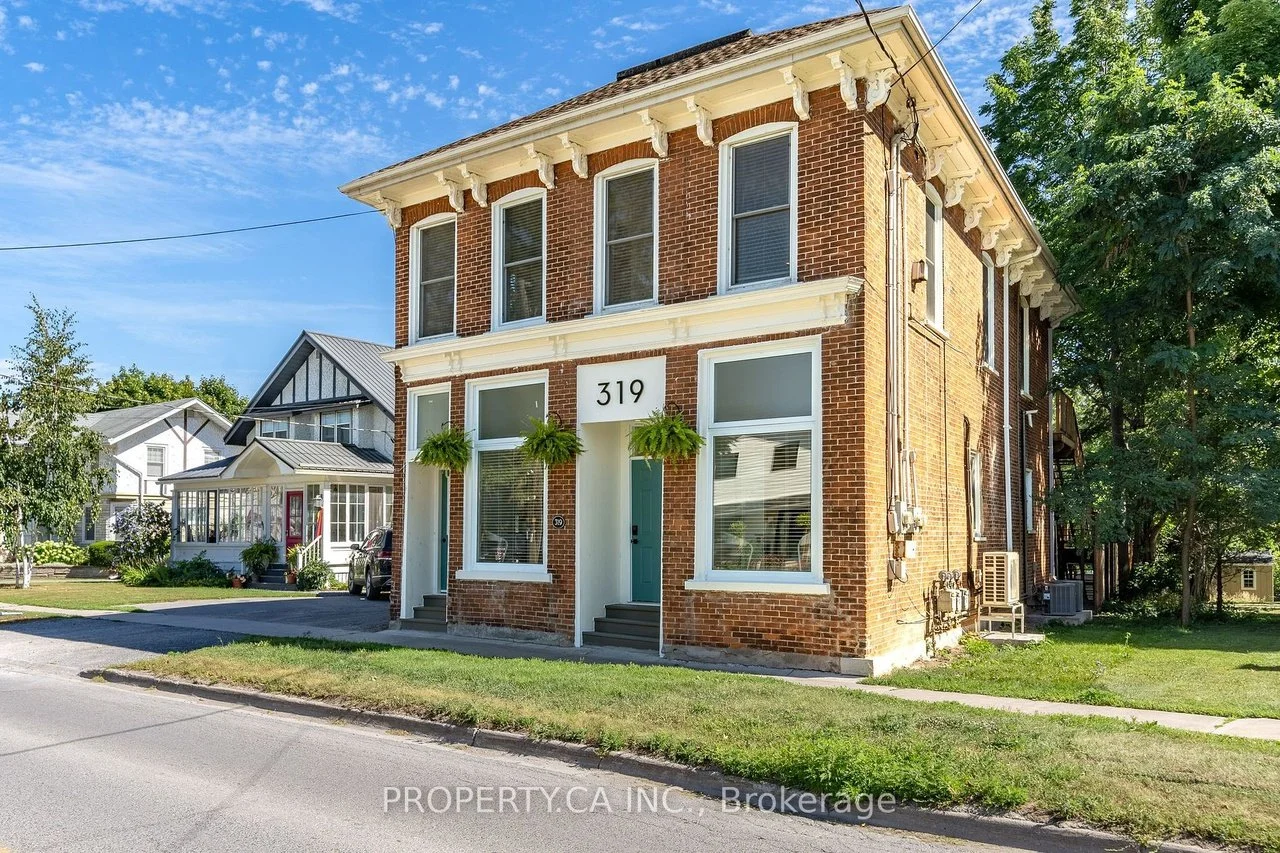 An 1895 General Store in Brighton, ON - C$2,149,000