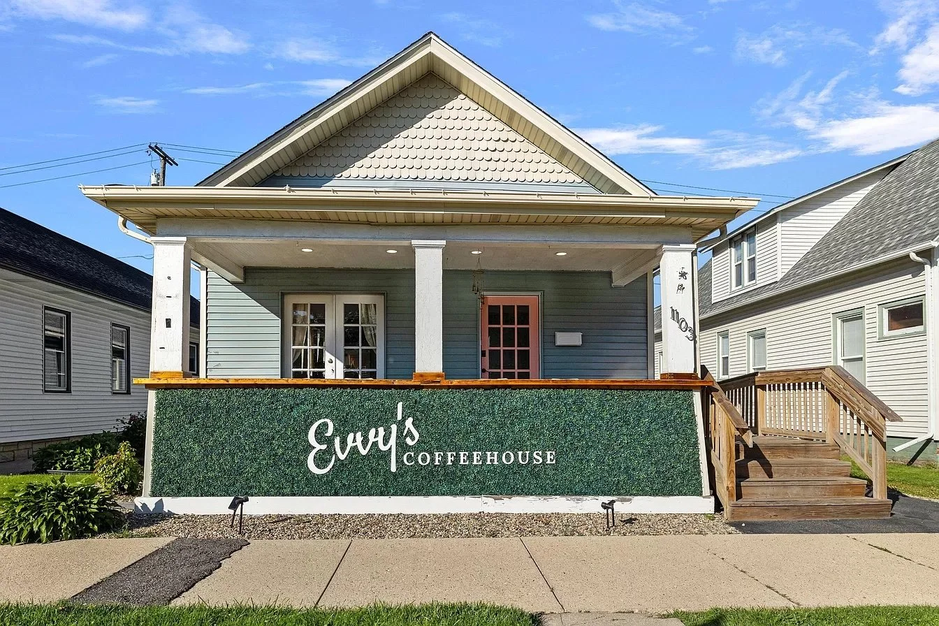 A Coffee Shop in La Porte, IN - $325,000