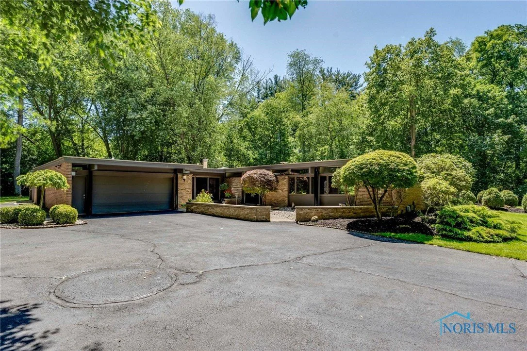 2 Acres in Toledo, OH - $850,000