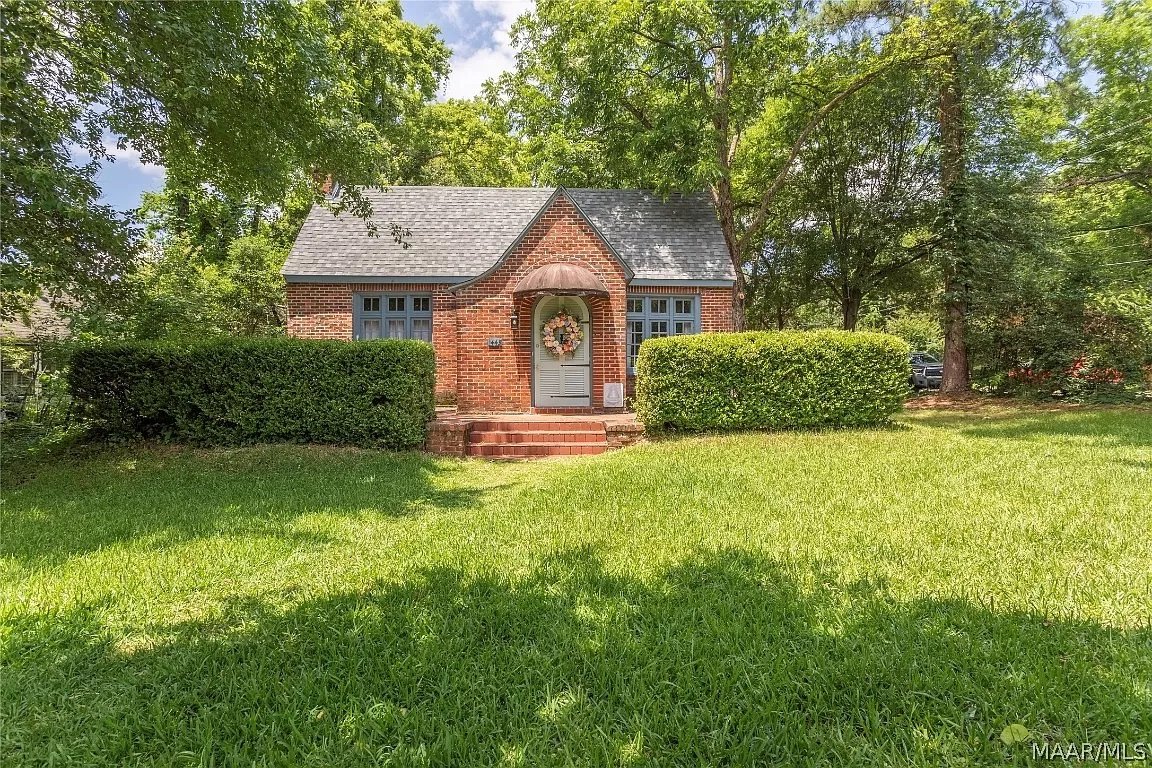A Charming Home in Montgomery, AL - $320,000