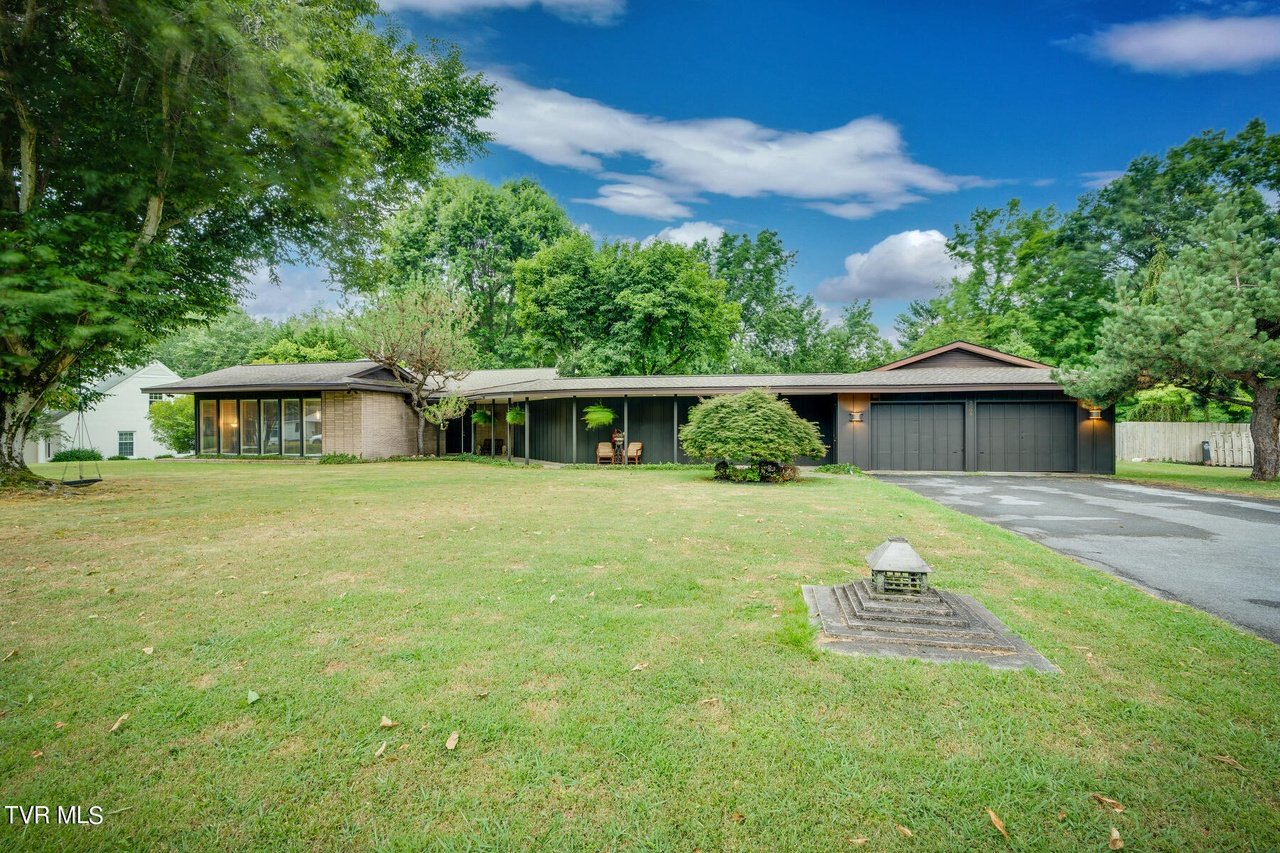 Over an Acre in Kingsport, TN - $448,500