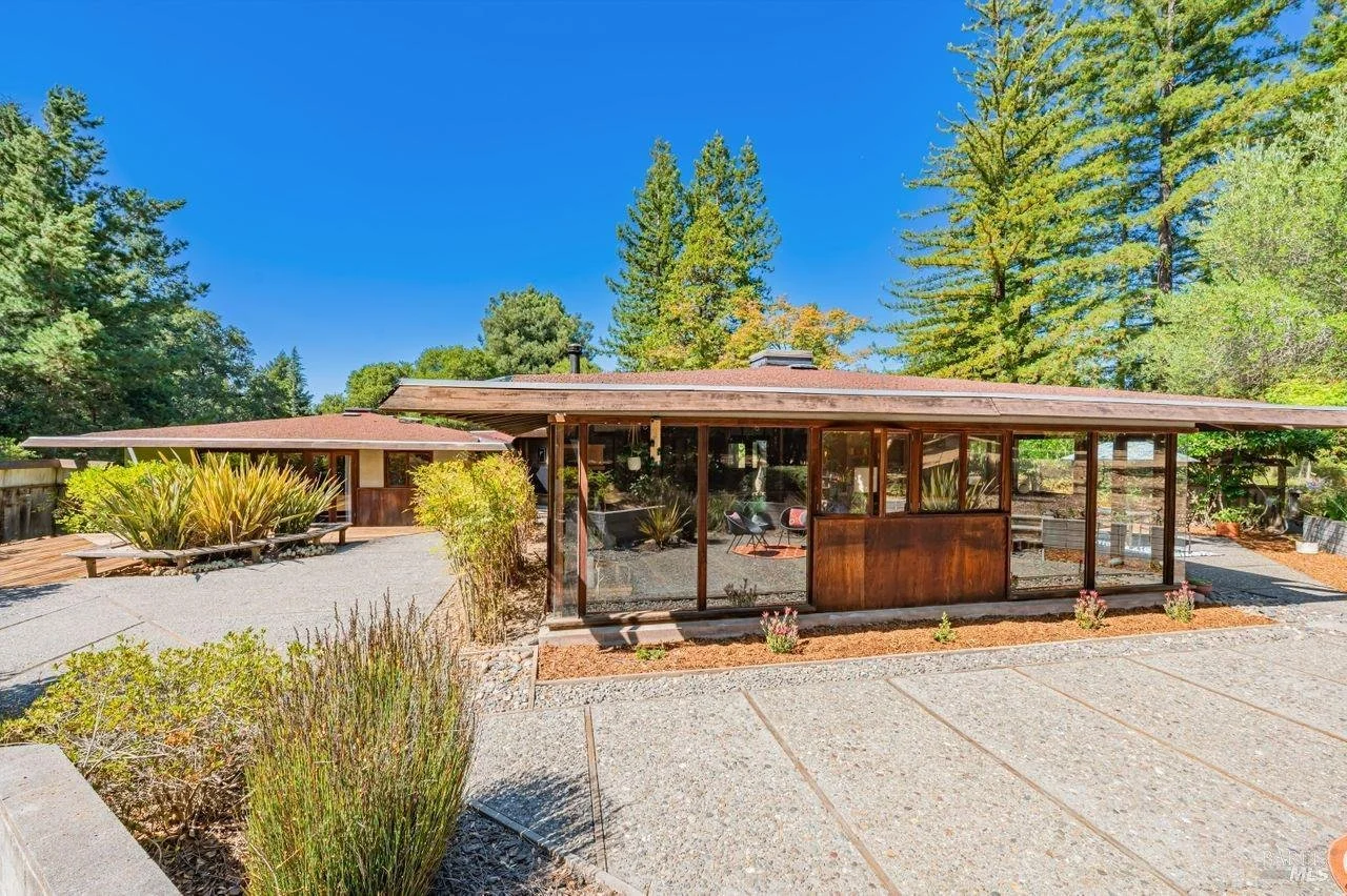 A Barrett Lewis Design in Sebastopol, CA - $1,049,000