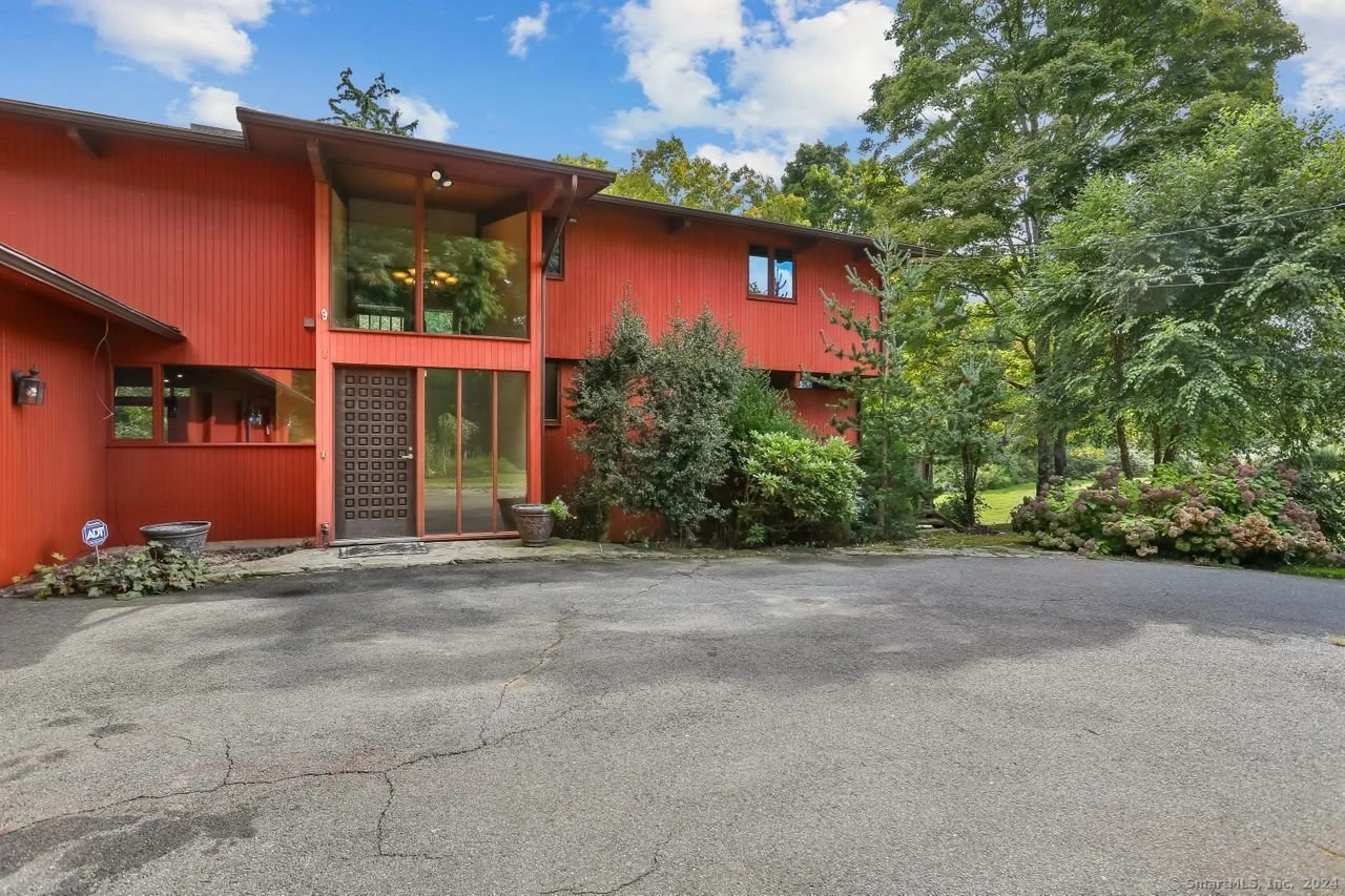 Over 6 Acres in Easton, CT - $950,000