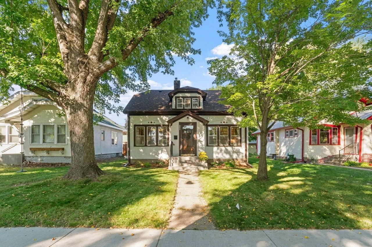 A Bungalow in Minneapolis - $320,000