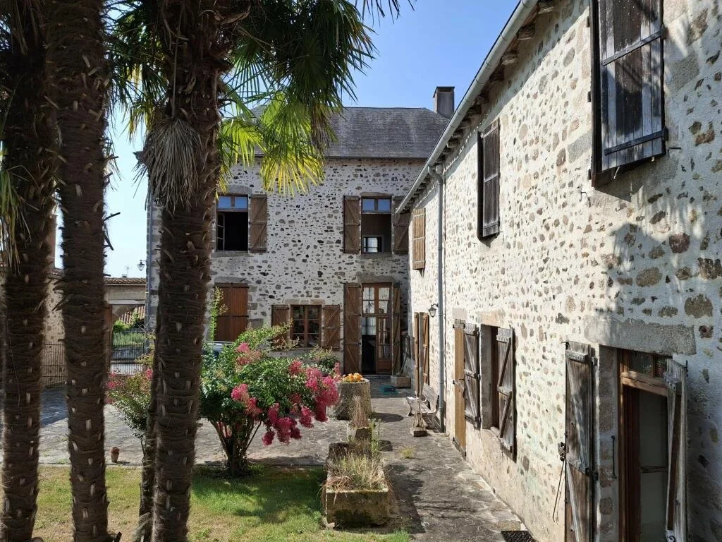 A Stone House in France - €205,000