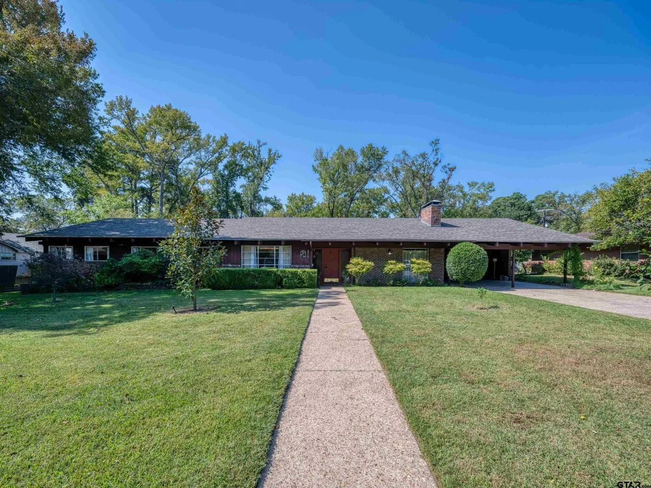 A Blast From the Past in Tyler, TX - $424,900