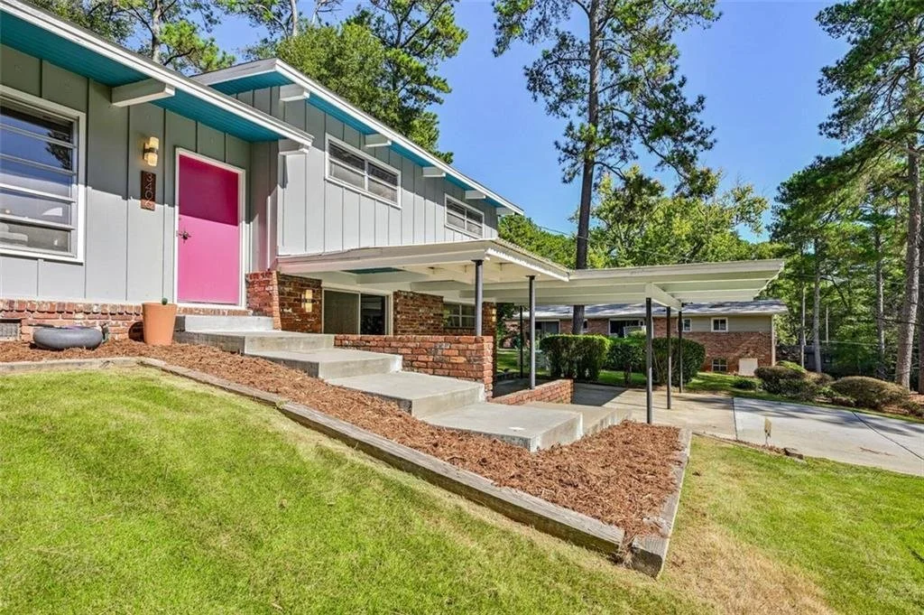 A Swanky Home in Atlanta - $497,000