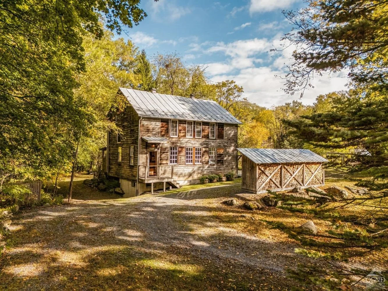A Late 1800's Barn &amp; Cottage on Over 4 Acres - $1,990,000