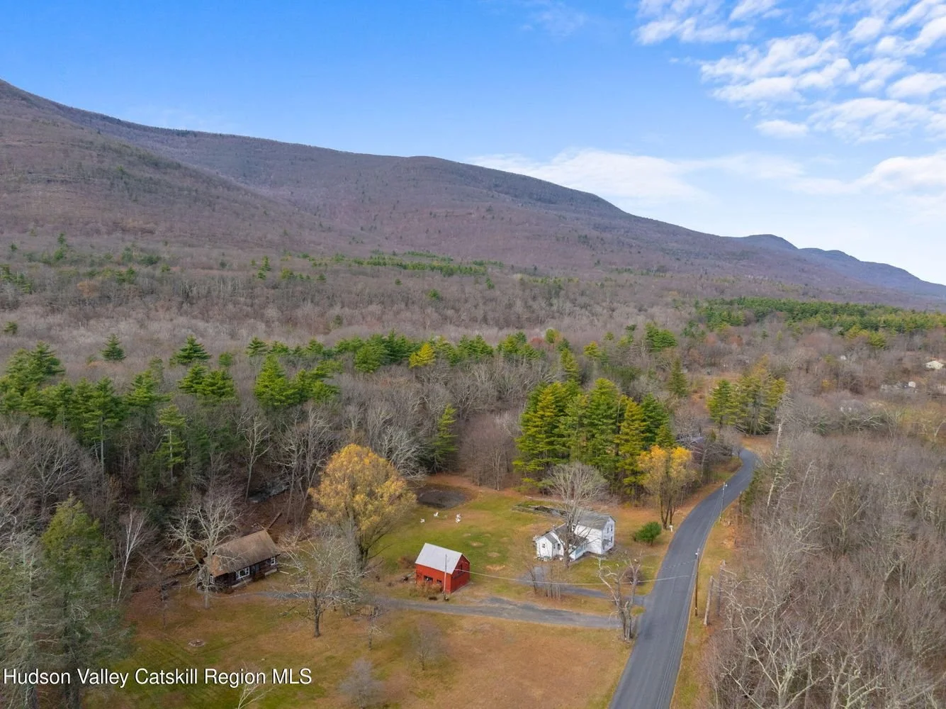 A Log Cabin in Saugerties, NY - $399,000