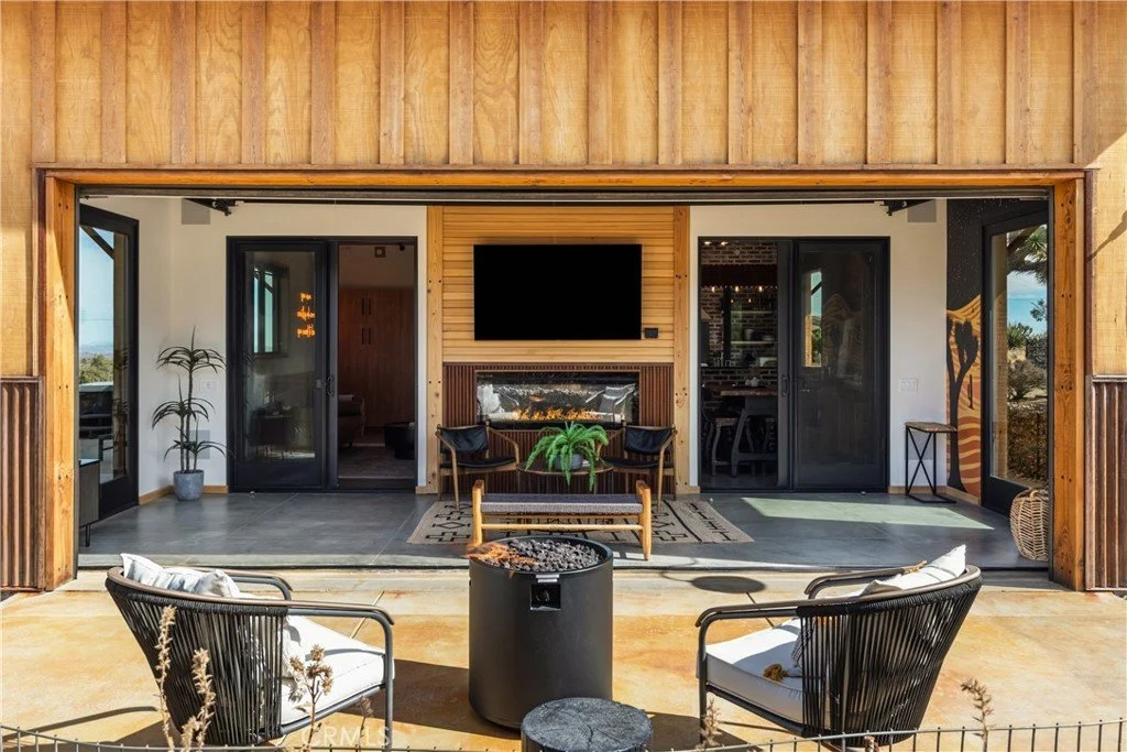 An Artsy Retreat in Yucca Valley, CA - $1,095,000