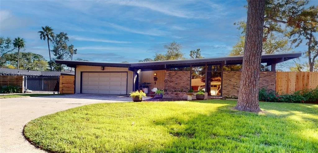 Mid-Century Modern in Houston - $629,900