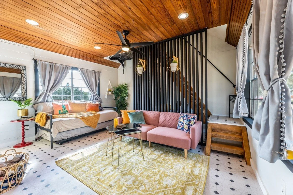 3 Homes on Over 3 Acres - $950,000