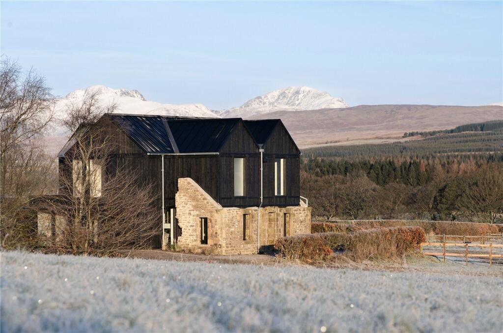 A Minimalist Design in Scotland - £775,000