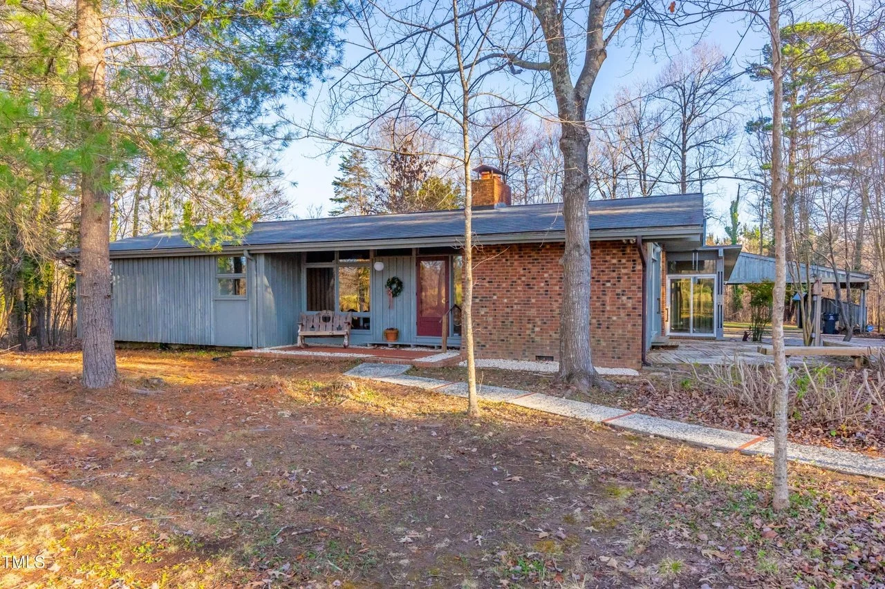 A Mid-Century Ranch in Burlington, NC - $424,000
