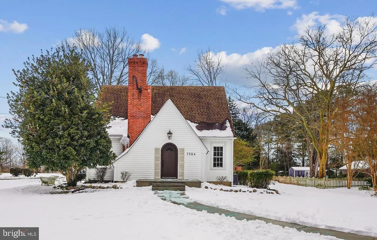 A Cottage in Queenstown, MD - $525,000