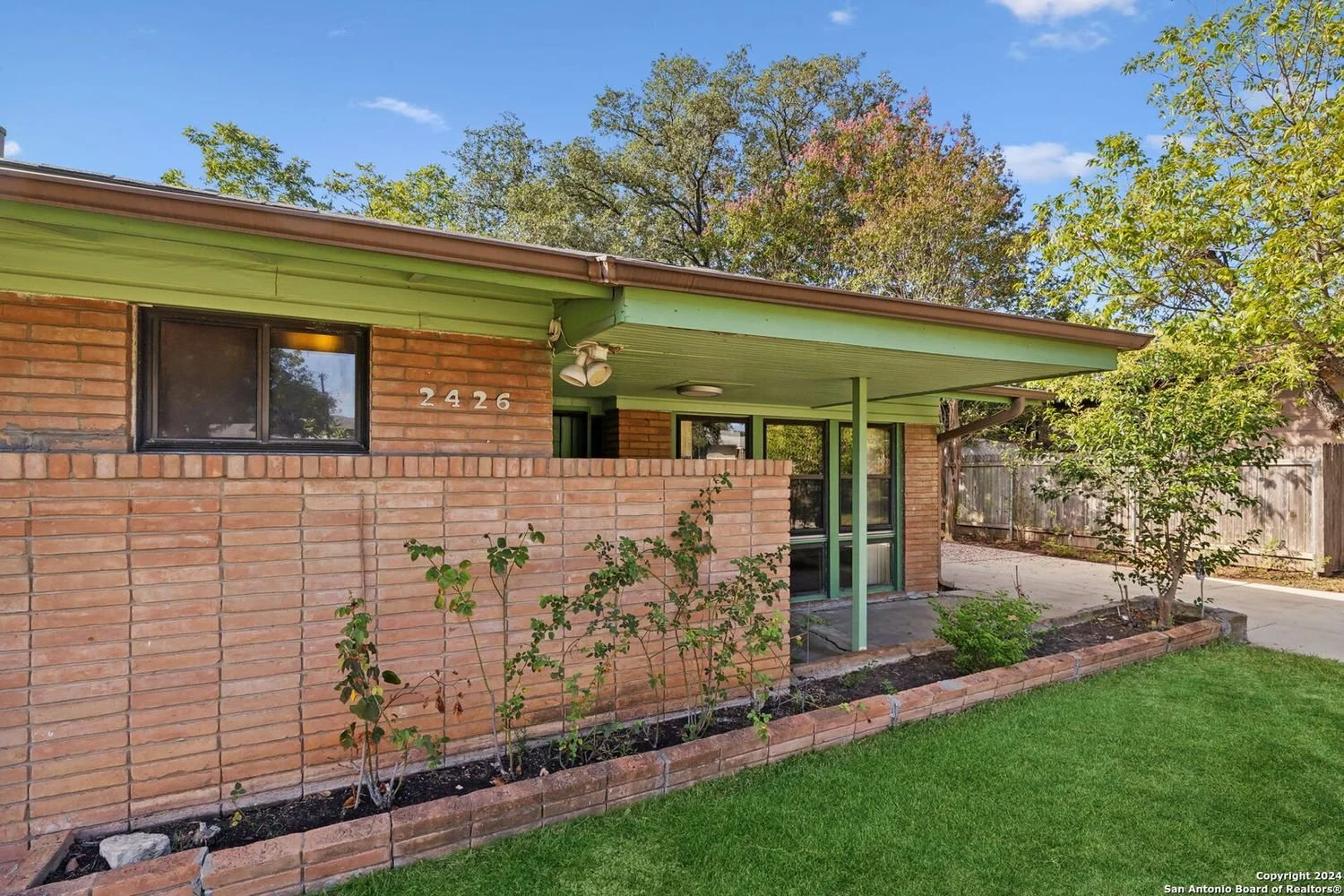 A MCM in San Antonio, TX - $265,000