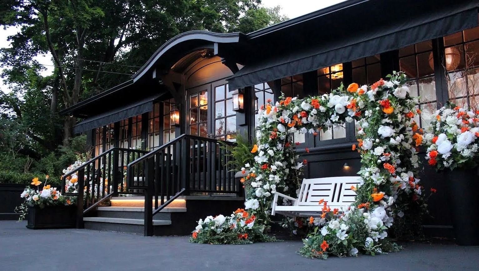 A Restaurant in Southampton, NY - $7,950,000