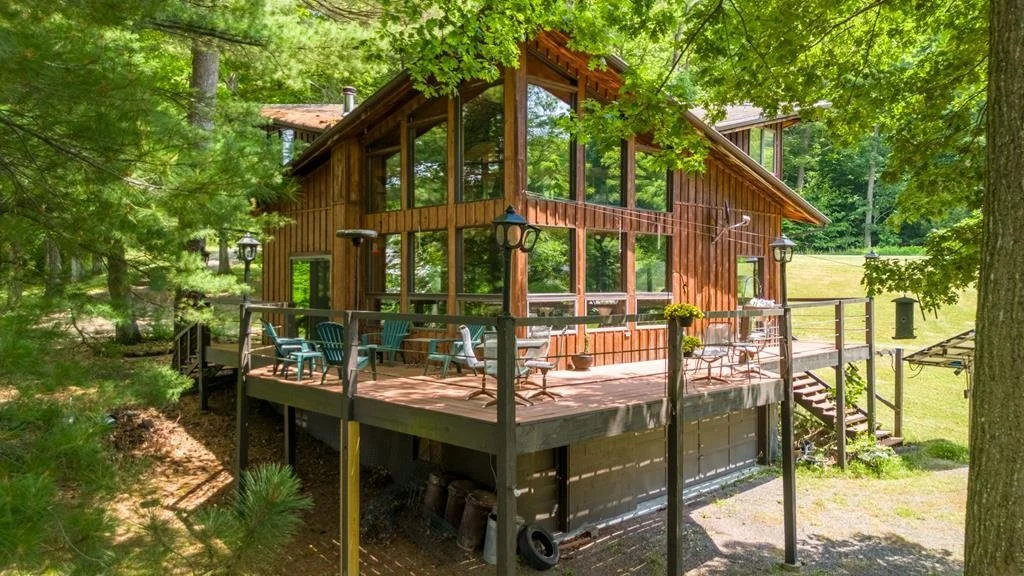 Lakefront in Sayre, PA - $349,000