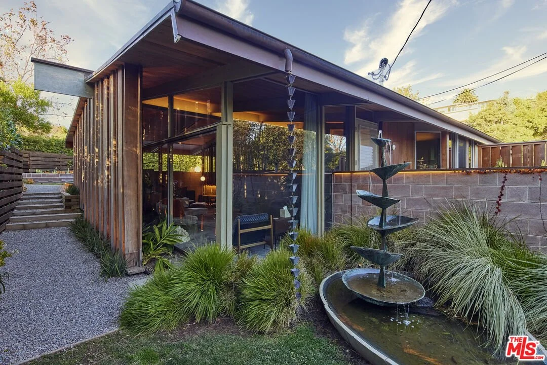 The 1950 Grant House by A. Quincy Jones - $4,195,000