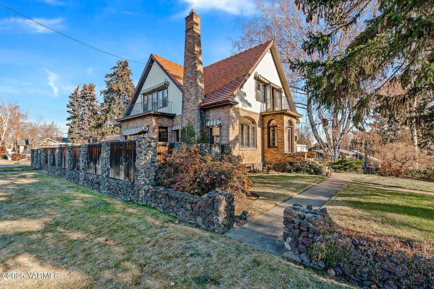Original Features in Yakima, WA - $765,000