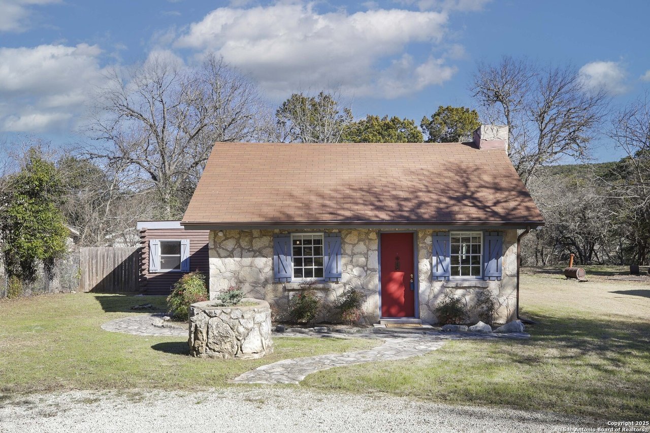 A Cottage in Helotes, TX - $314,900