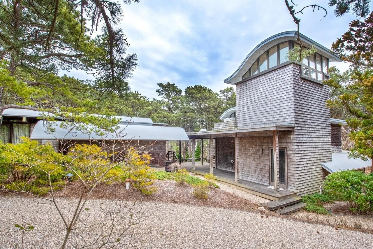 Wellfleet, MA - $2,100,000