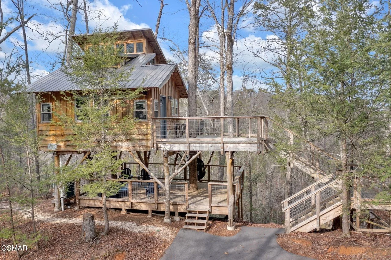 A Treehouse in Sevierville, TN - $550,000