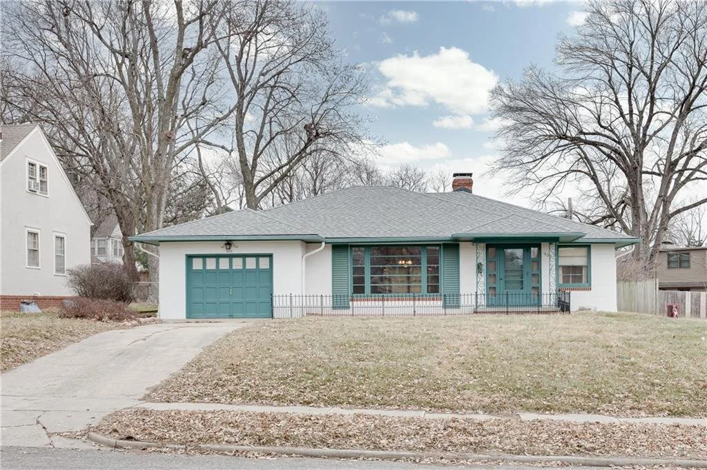 A 1940's Ranch in Saint Joseph, MO - $214,500