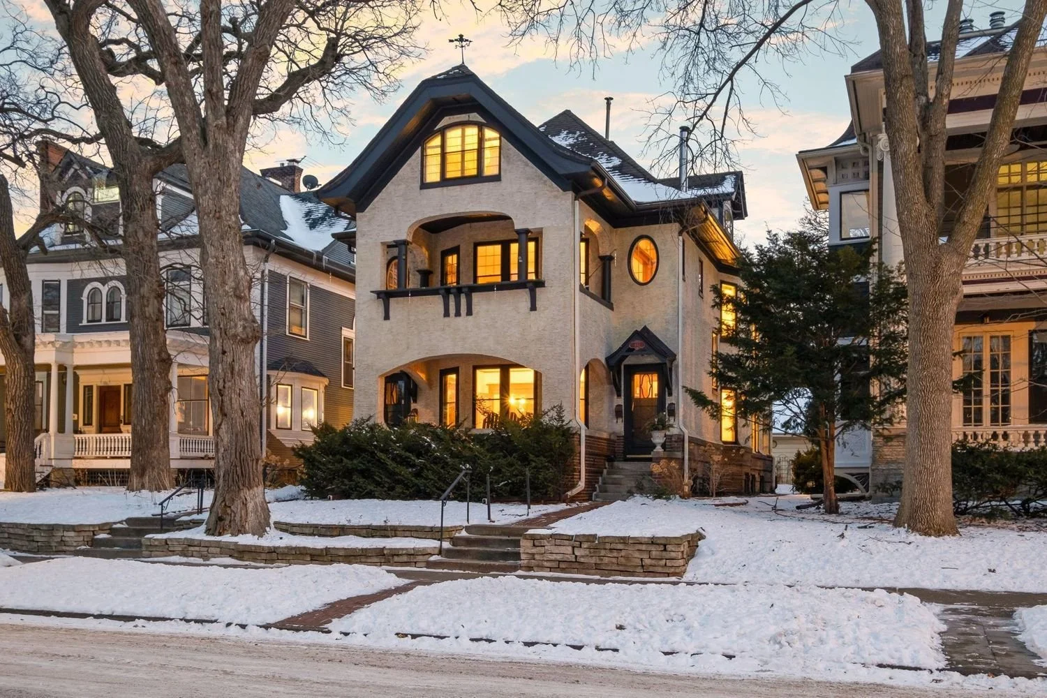 A Triplex in Saint Paul, MN - $888,000