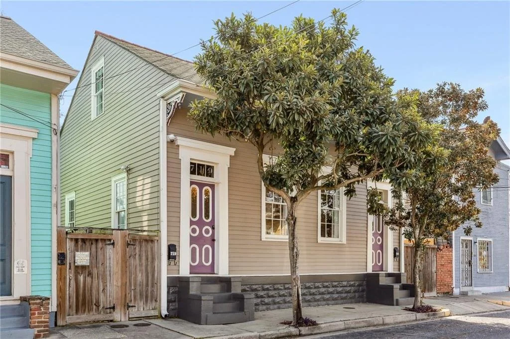 A Duplex in New Orleans - $995,000