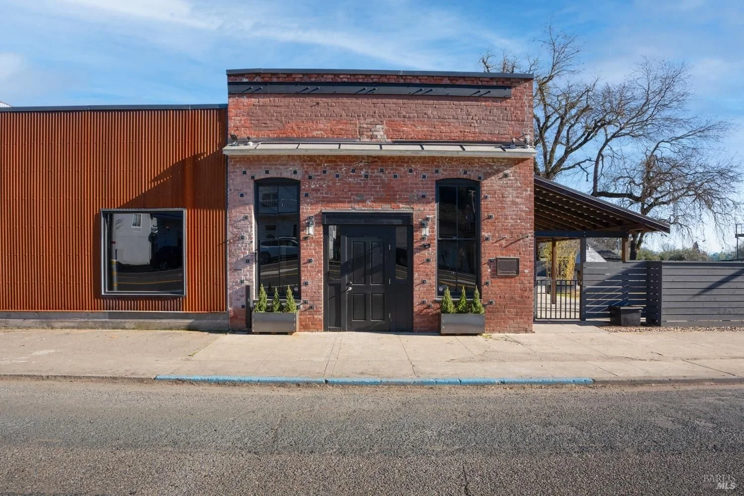 Mixed Use in Hopland, CA - $1,849,000