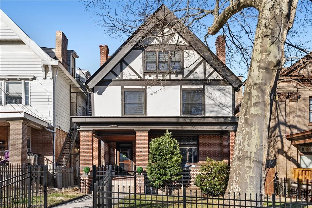 Arts &amp; Crafts in Pittsburgh, PA - $649,000