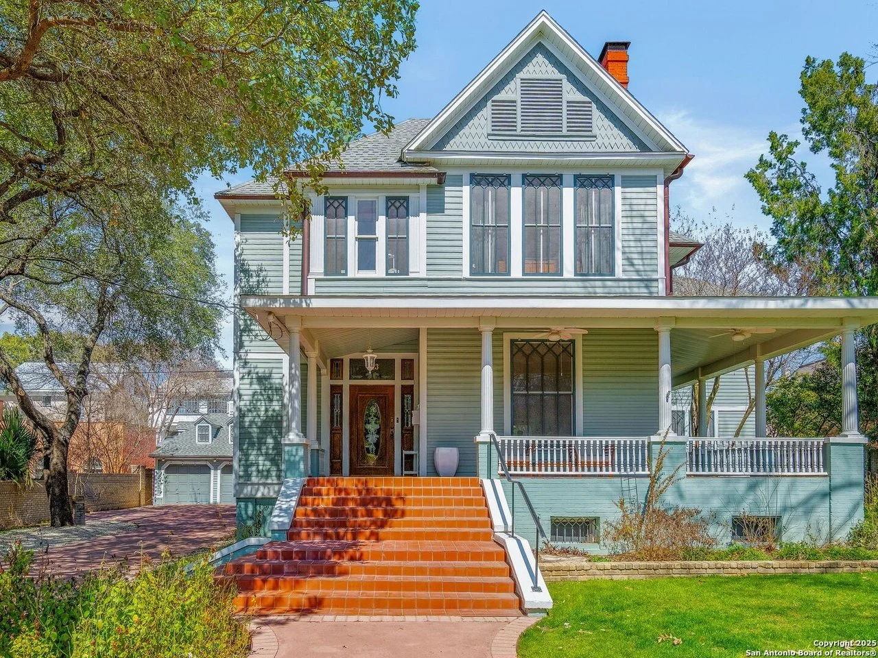 A Victorian in San Antonio - $1,295,000