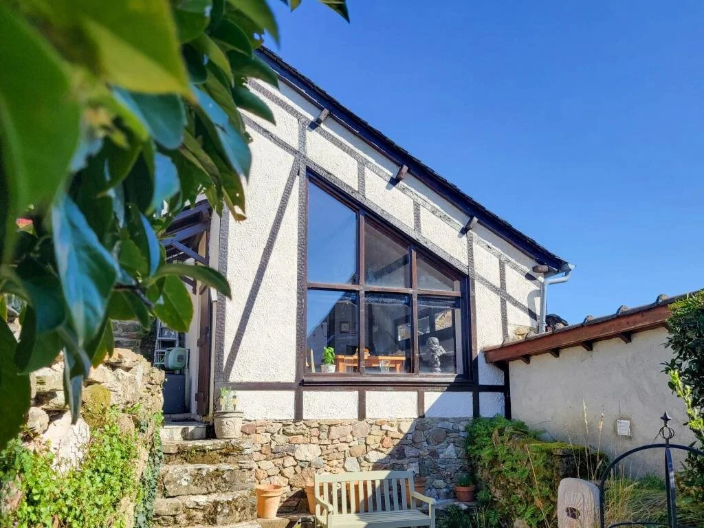 A Charming Home in the Medieval Village Najac - €145,000