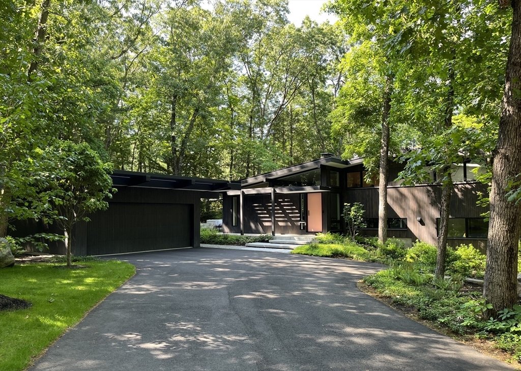 A Renovated Walter Pierce Design in Lexington, MA - $2,790,000
