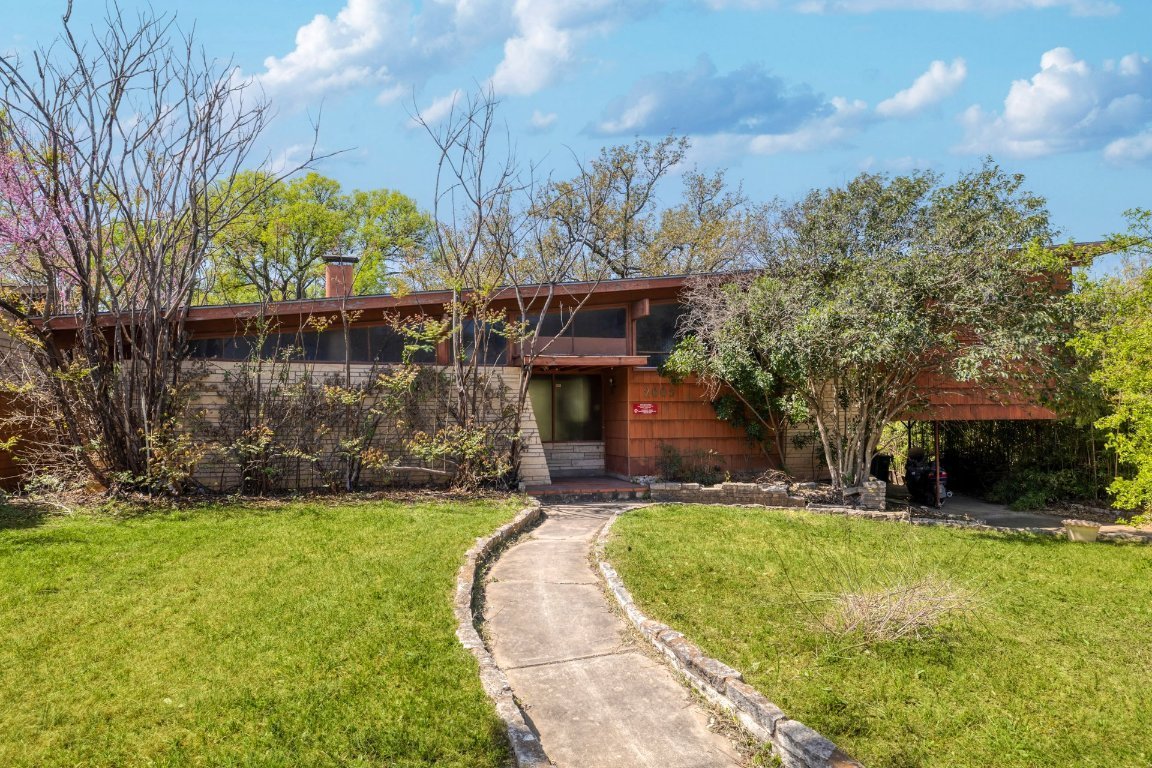 A 1957 A.D. Stenger Design in Austin, TX - $995,000